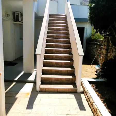 Family K&m Apartment