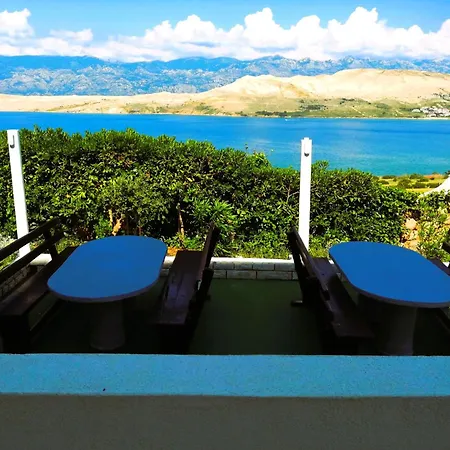 Family K&m * Pag Town