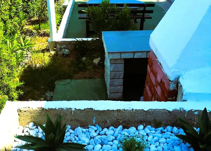 Family K&m Apartman Pag Town