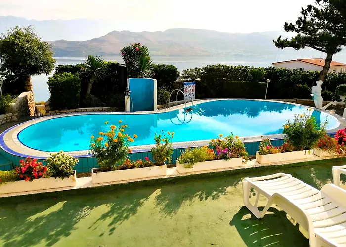 Family K&m Апартаменты *